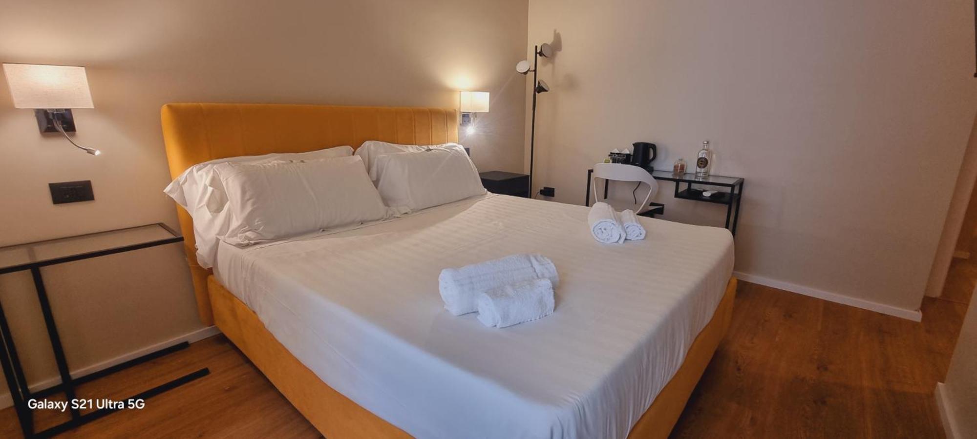 Eva Luxury Suite Каляри Екстериор снимка