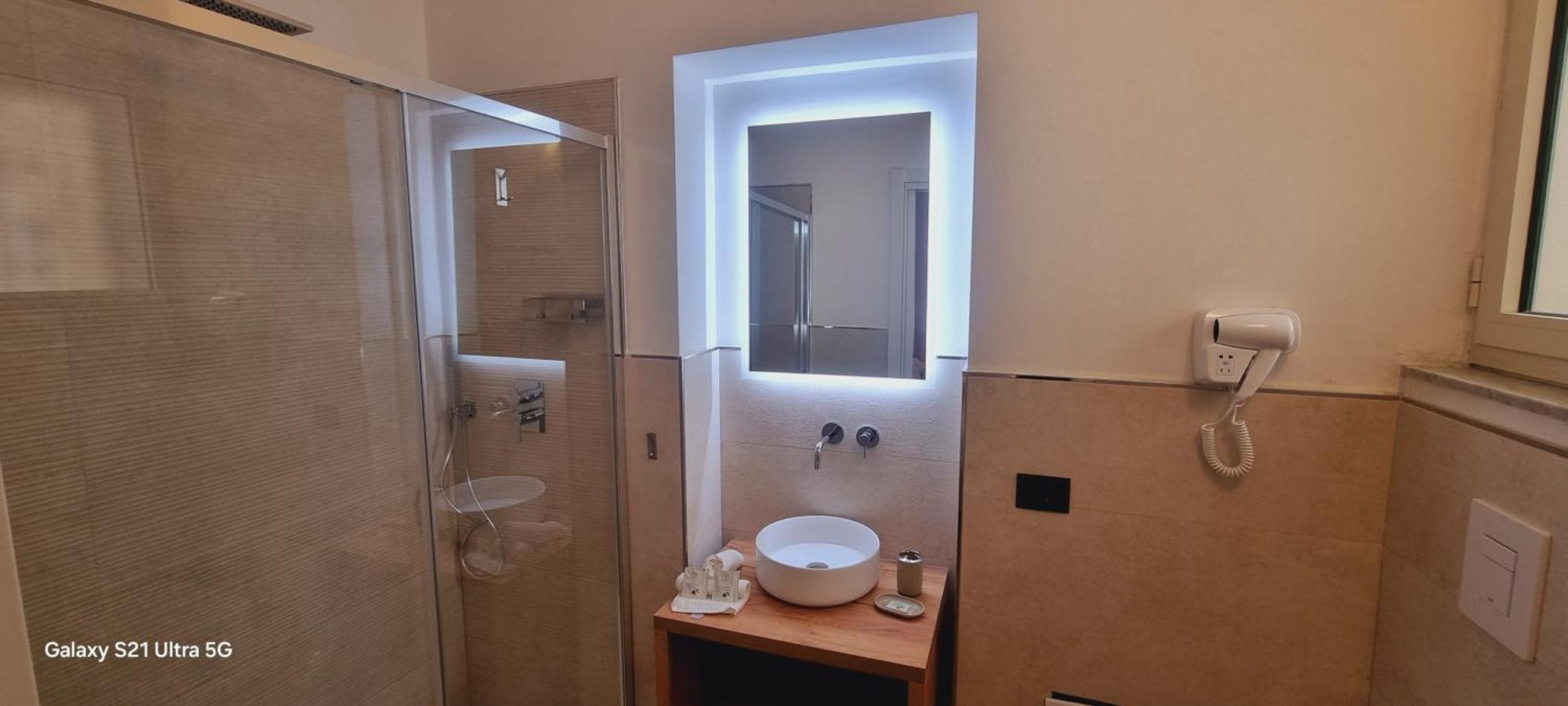 Eva Luxury Suite Каляри Екстериор снимка