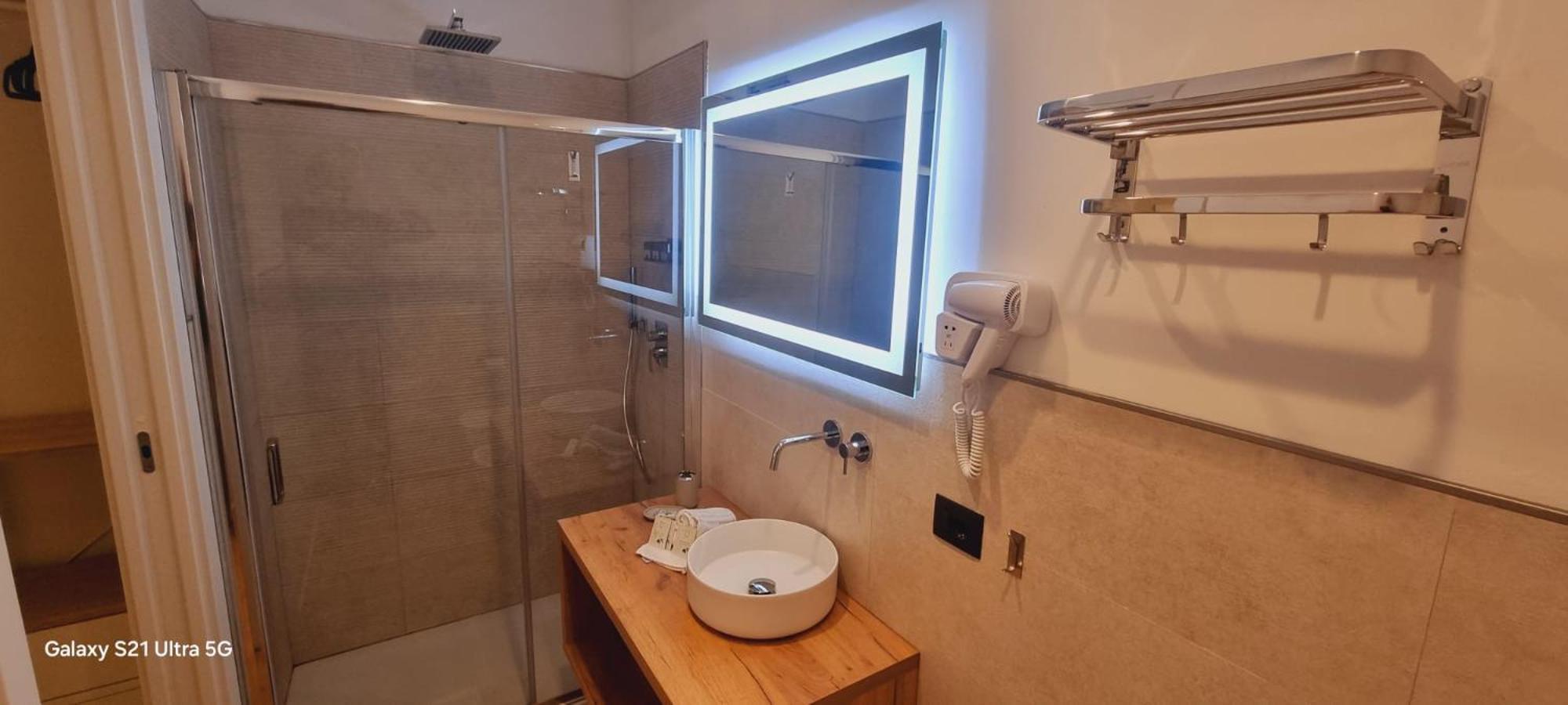 Eva Luxury Suite Каляри Екстериор снимка