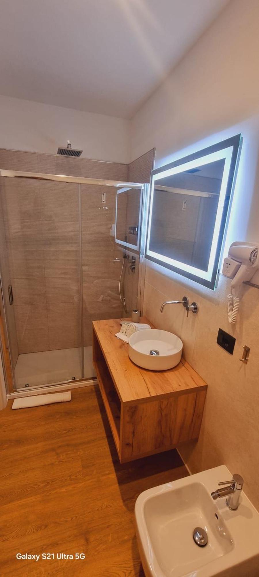 Eva Luxury Suite Каляри Екстериор снимка